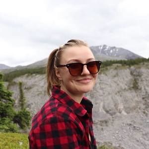 Meet your Posher, Meagan